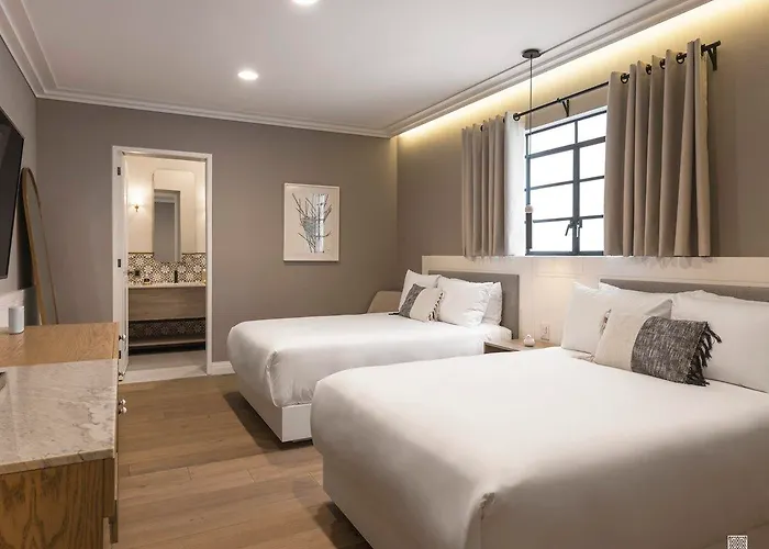 Casa Cleo Luxury By Viadora Aparthotel 4*